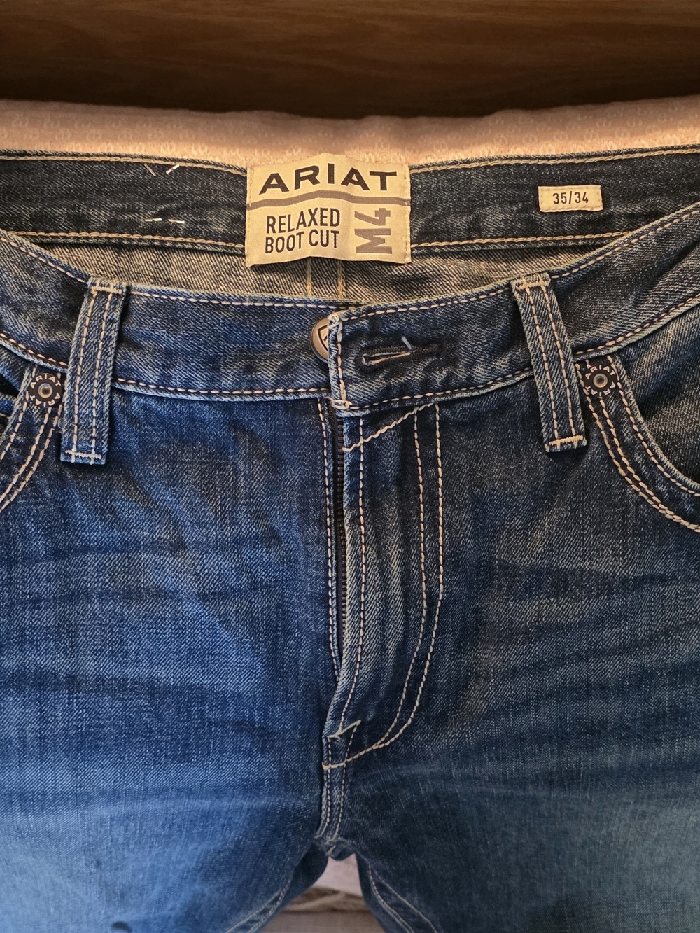 Ariat Men’s Relaxed Bootcut Jeans in Blue Denim